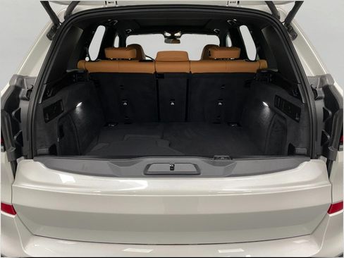 Certified 2026 BMW X5 xDrive40i AWD/4WD image 5