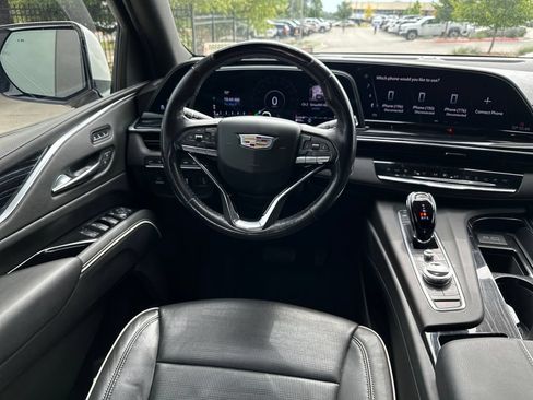 Used 2022 Cadillac Escalade Sport w/ Touring Package AWD/4WD image 33