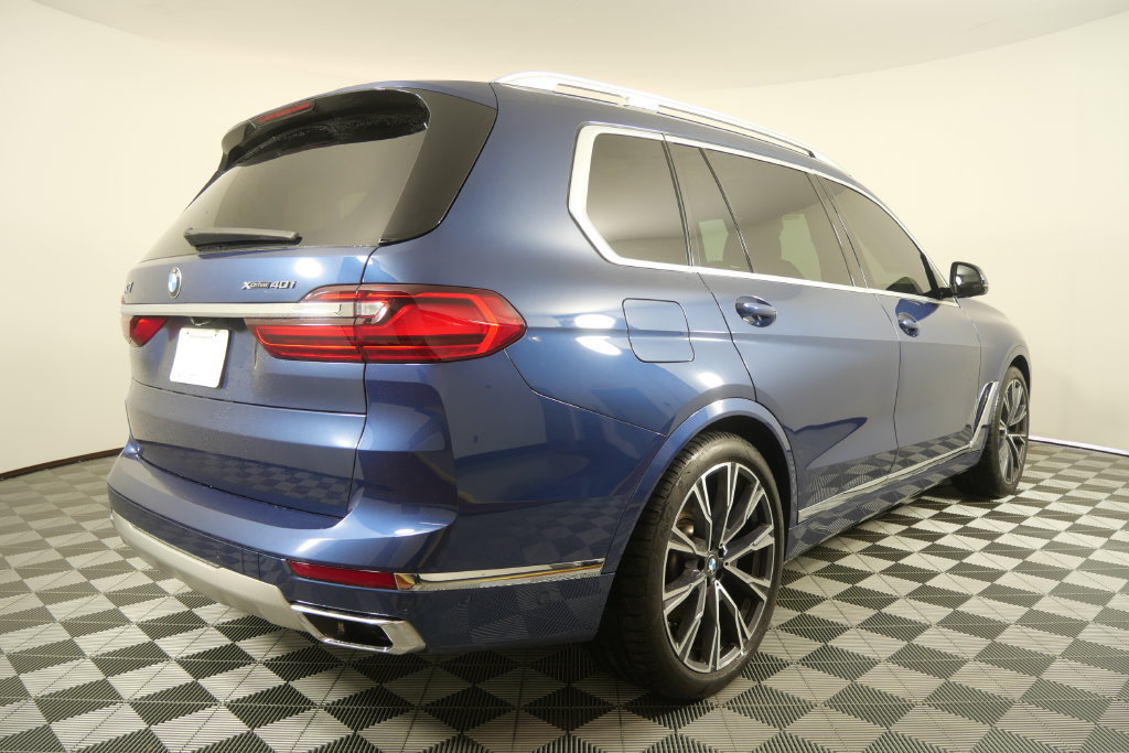 Used 2022 BMW X7 xDrive40i w/ Premium Package AWD/4WD image 4