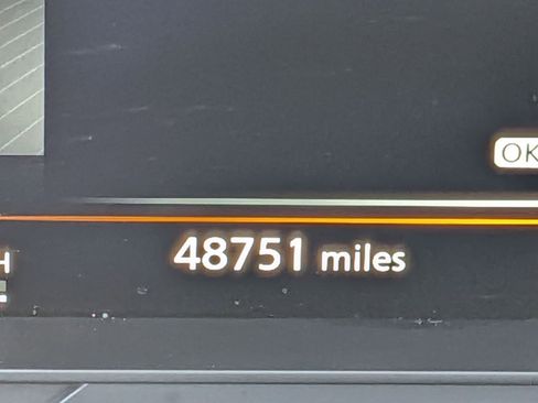 Used 2022 INFINITI QX60 Sensory w/ Cargo Package image 21