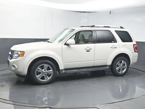 Used 2011 Ford Escape Limited w/ 302A Rapid Spec Order Code FWD image 4