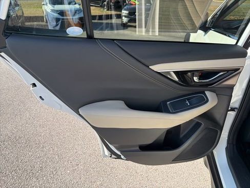 Used 2025 Subaru Outback Limited w/ Popular Package #2 image 20