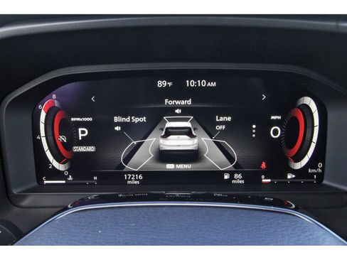 Certified 2025 Nissan Rogue SL w/ SL Premium Package FWD image 17