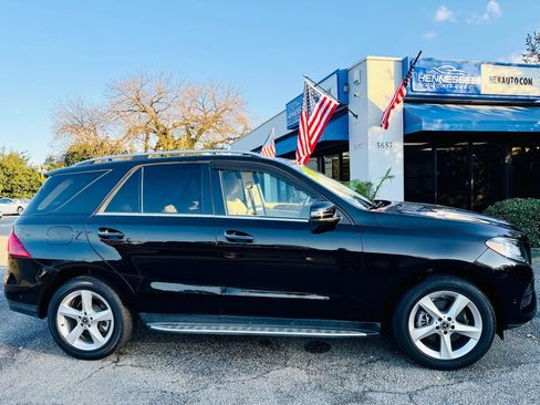 Used 2018 Mercedes-Benz GLE 350 4MATIC w/ Premium 1 Package image 5