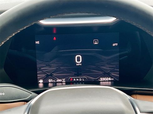 Used 2023 GMC Canyon AT4 image 12