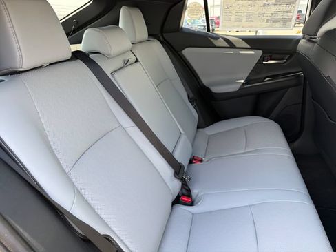 New 2026 Subaru Uncharted AWD image 22