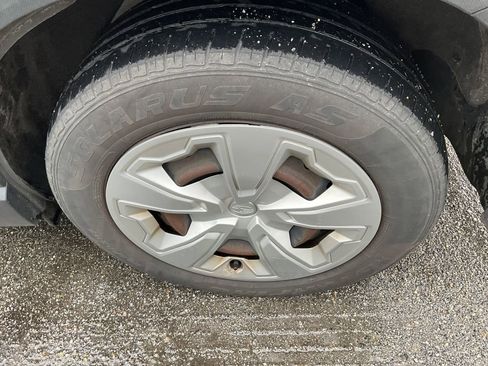 Used 2021 Subaru Forester image 6