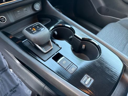 Used 2021 Nissan Rogue SV image 26