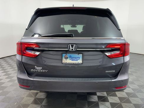 Used 2024 Honda Odyssey Touring image 9