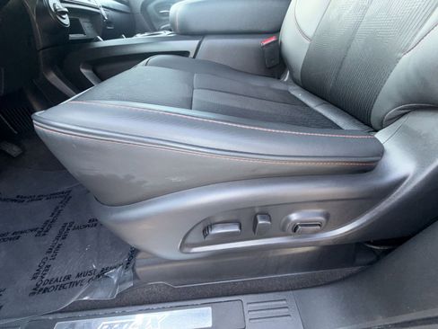 Used 2022 Nissan Titan PRO-4X w/ Off Road Protection Package image 14