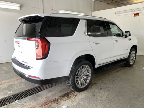 New 2026 GMC Yukon Elevation image 6