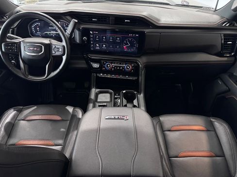 Certified 2024 GMC Sierra 2500 AT4 w/ AT4 Preferred Package AWD/4WD image 17