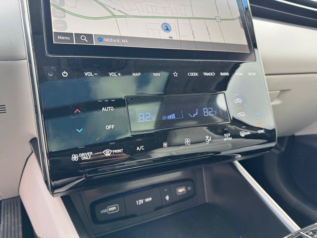 New 2024 Hyundai Tucson Limited AWD/4WD image 24