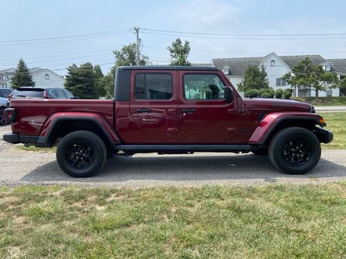 Used 2021 Jeep Gladiator Sport AWD/4WD image 6