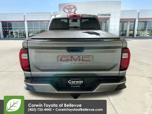 Used 2024 GMC Canyon Denali image 7