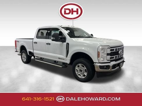 New 2025 Ford F250 XLT image 1