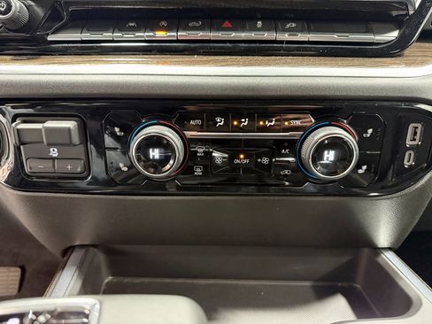 Used 2025 Chevrolet Silverado 1500 RST w/ Convenience Package II image 15