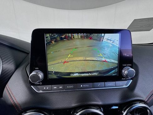 New 2025 Nissan Sentra SR w/ Midnight Edition image 15