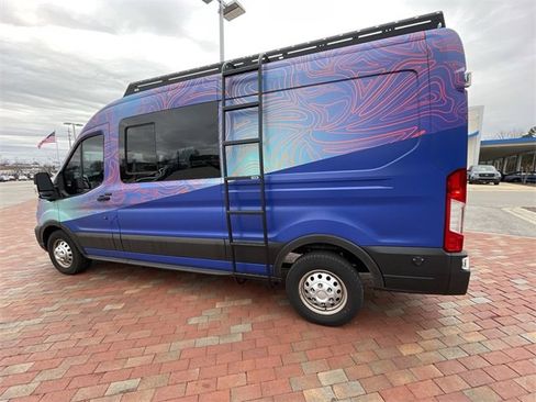 Used 2023 Ford Transit 250 Medium Roof AWD w/ Load Area Protection Package image 10
