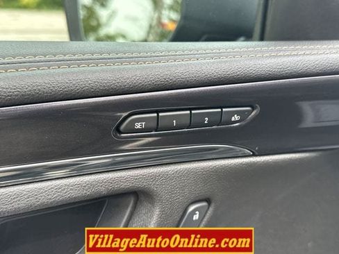 Used 2014 Chevrolet Impala LTZ FWD image 10