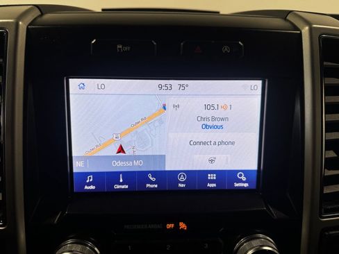 Used 2019 Ford F150 Lariat w/ Equipment Group 502A Luxury AWD/4WD image 4