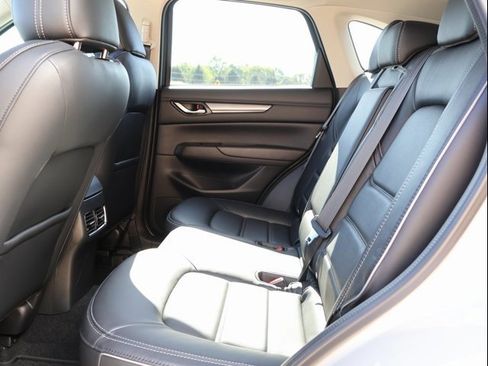 New 2025 MAZDA CX-5 AWD 2.5 S w/ Preferred Package image 19