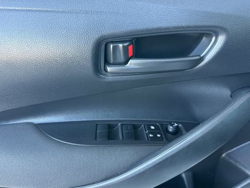 Used 2023 Toyota Corolla LE image 13
