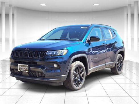 New 2026 Jeep Compass Latitude image 7
