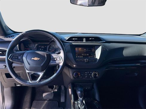 Used 2023 Chevrolet TrailBlazer ACTIV image 21