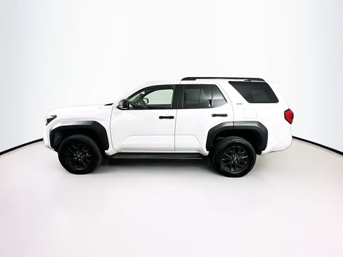 Used 2025 Toyota 4Runner SR5 image 4