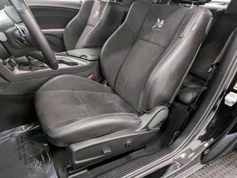 Used 2023 Dodge Challenger R/T Scat Pack image 11