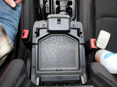 Used 2021 Jeep Wrangler Unlimited Rubicon image 13