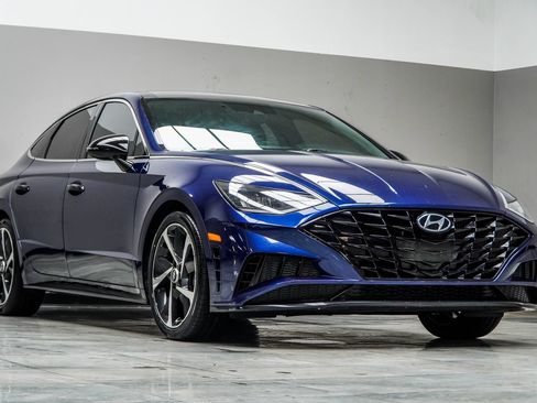 Used 2021 Hyundai Sonata SEL Plus w/ Tech Package FWD image 4