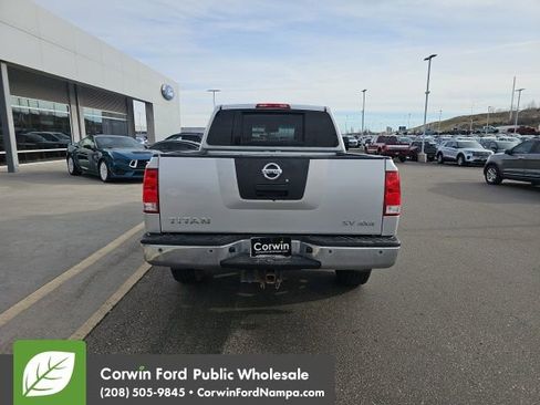 Used 2011 Nissan Titan S image 7