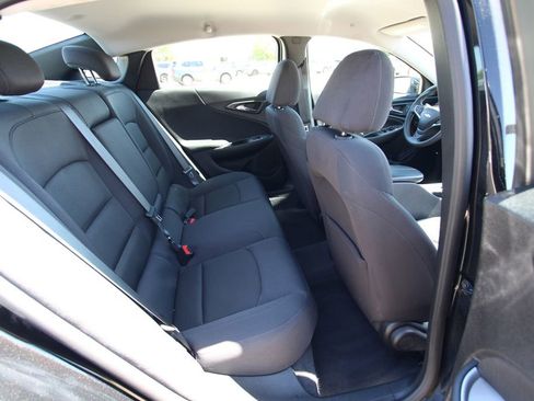 Used 2024 Chevrolet Malibu LT FWD image 9
