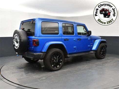 Used 2023 Jeep Wrangler Unlimited Sahara image 6