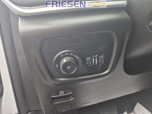 Used 2024 Jeep Grand Cherokee L Limited w/ Luxury Tech Group II image 15