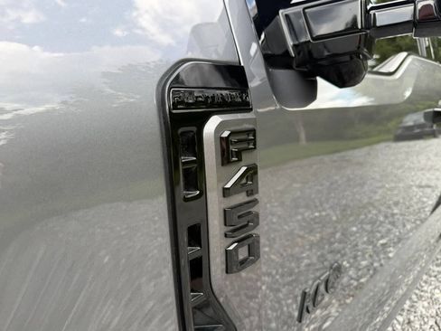 Used 2024 Ford F450 Platinum w/ FX4 Off-Road Package AWD/4WD image 16