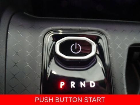 Used 2024 Jeep Wagoneer Launch Edition AWD/4WD image 9