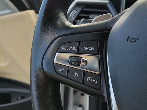 Used 2022 BMW 430i Convertible image 26