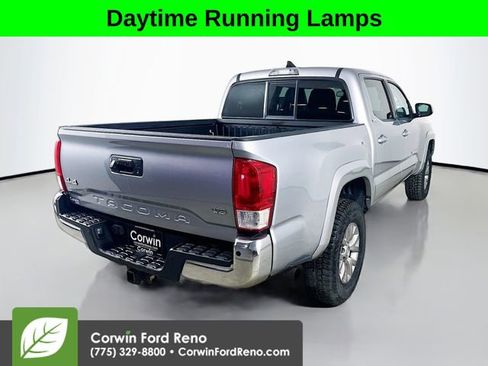 Used 2016 Toyota Tacoma SR5 w/ SR5 Appearance Package (DN) image 7