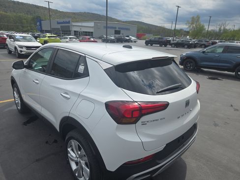 New 2026 Buick Encore GX Preferred w/ Comfort Package AWD/4WD image 6