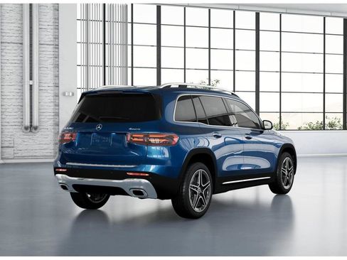 New 2026 Mercedes-Benz GLB 250 4MATIC image 22