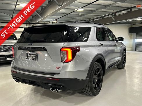 Used 2023 Ford Explorer ST w/ Equipment Group 401A image 2