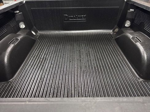 Used 2024 GMC Sierra 1500 Pro w/ Pro Value Package image 20