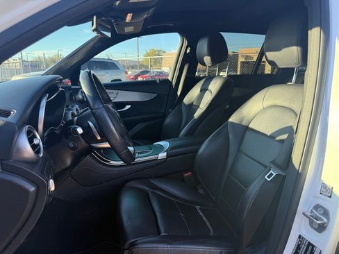 Used 2020 Mercedes-Benz GLC 300 GLC 300 image 12