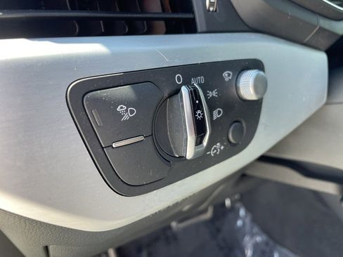 Used 2018 Audi S4 Prestige w/ Prestige Package image 19