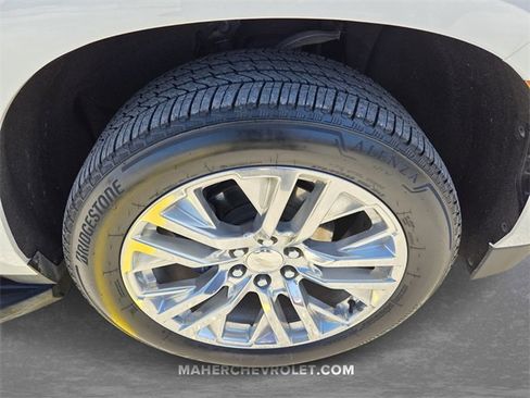 Used 2021 Chevrolet Tahoe Premier w/ Premium Package image 9