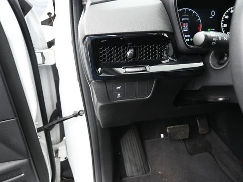 Used 2024 Honda CR-V EX-L image 17