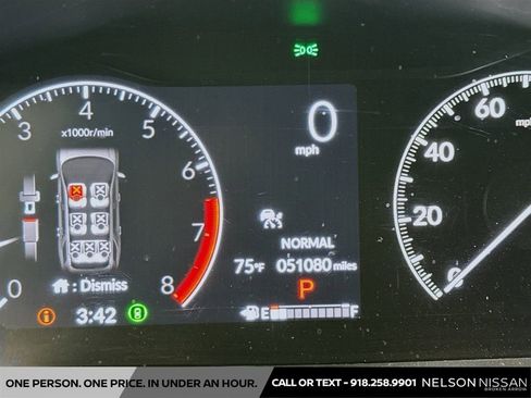 Used 2023 Honda Pilot TrailSport image 12